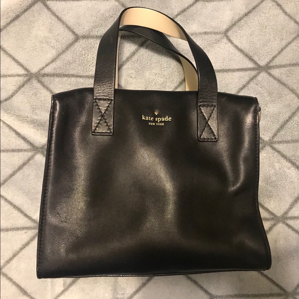 Authentic Kate Spade Handbag (Satchel)